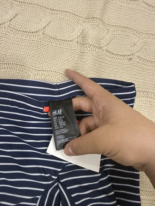 Плавки на мальчика от бренда H&M