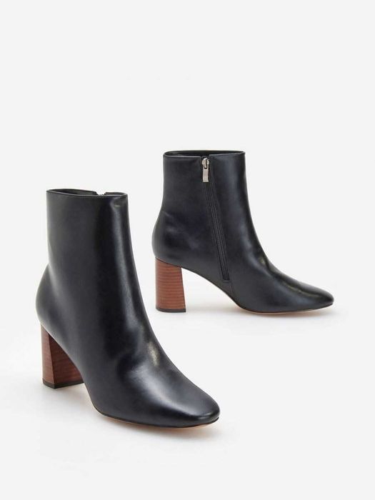 Botine cu toc, negre,  marimea 40