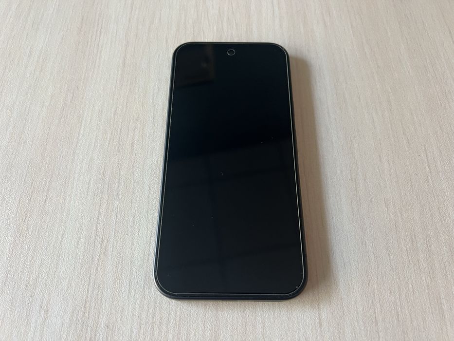 Продавам Google Pixel 9a 128/8GB