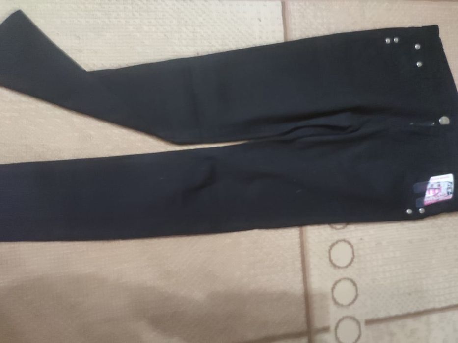 Продам брюки резинки женские