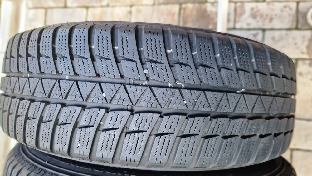 Anvelope 185 60 R 15 roti VW