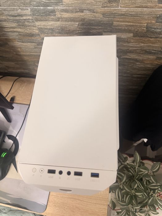 Vanc PC pentru medium gaming