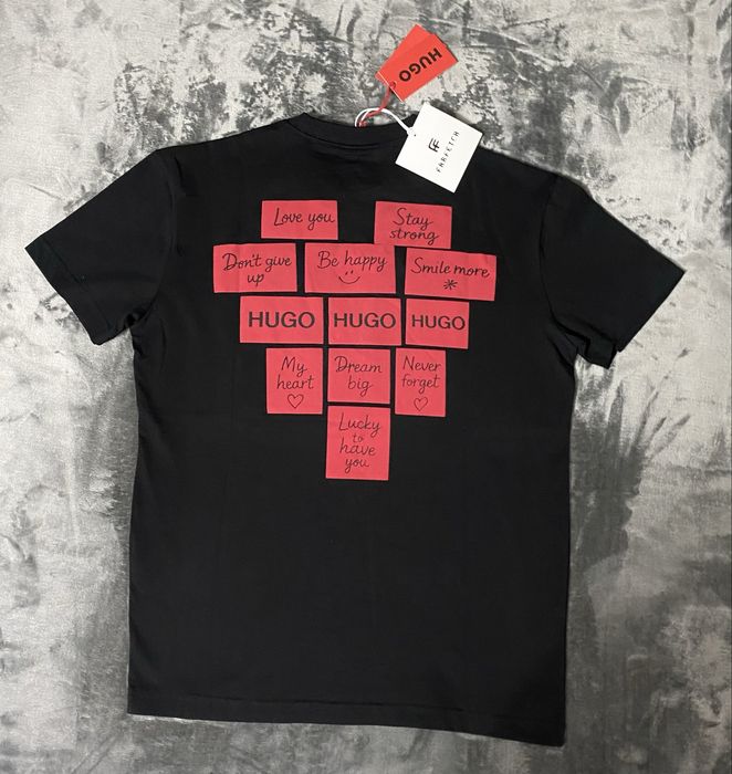 Vand tricou nou de barbati Hugo