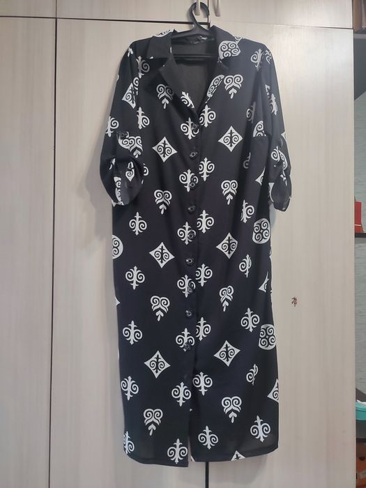 Платья взрослые женское и детское