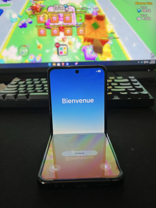 Samsung Galaxy Z Flip 4