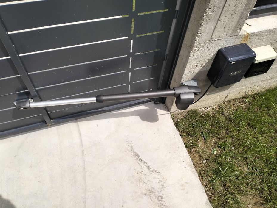 Automatizari porti, usi, Motorline, Powertech,  Life, Bft, Linomatik,