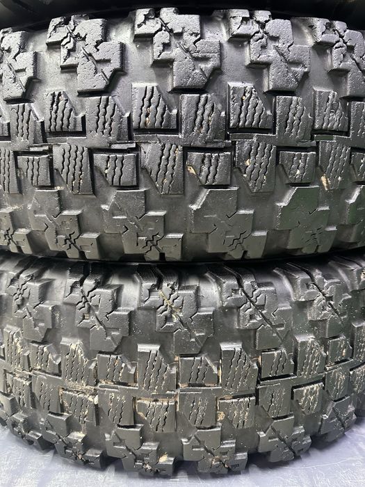 Шины 235/75R15 (4шт)