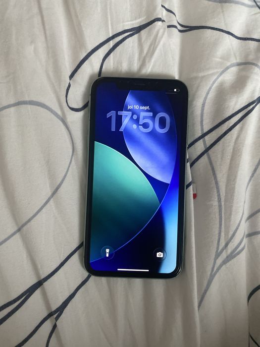 iphone 11 simplu
