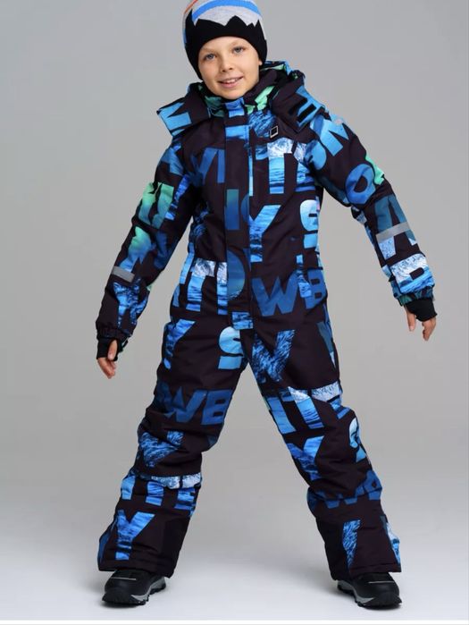 Продам комбенизон зимний на мальчика 8-9лет