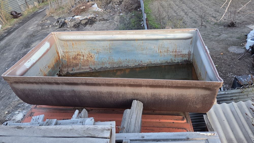 Бак ёмкость вагонетка