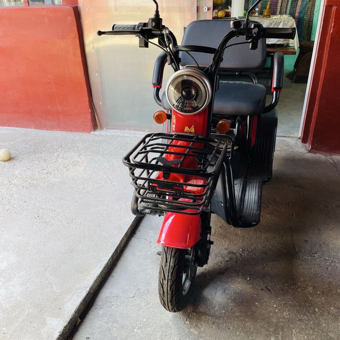 Triciclu electric