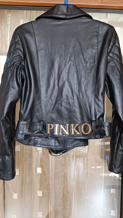 Ново яке ест.кожа PINKO -М,Л