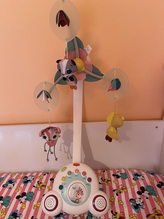 Tiny Love музикална въртележка за кошара