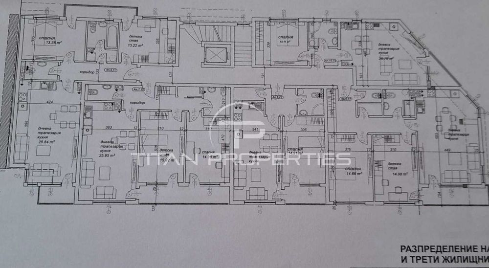 Продава се Тристаен апартамент в Пловдив, Кючук Париж - 106 кв.м за 1814 €/кв.м - Снимка #2