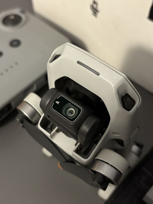 DJI Mini 2 + baterii extra