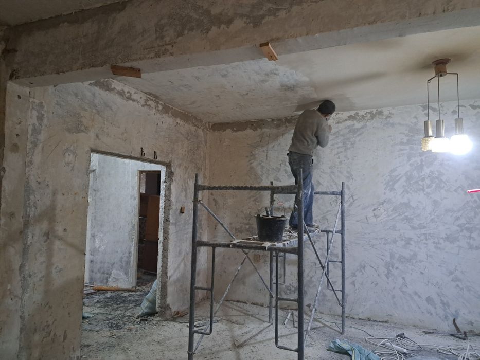 Демонтаж услуга подготавливаем квартира к ремонту Копаем подвал