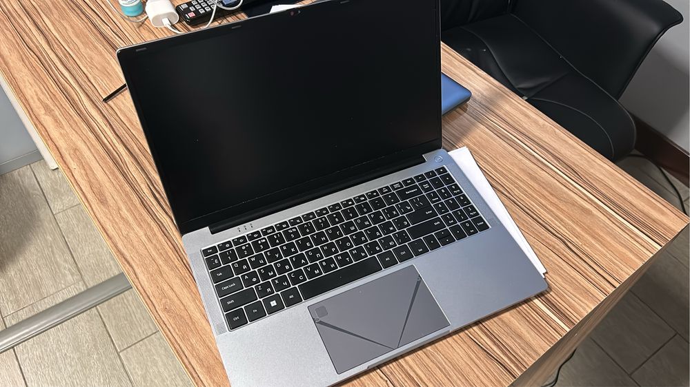 Ноутубки / лаптопы / техника для офиса