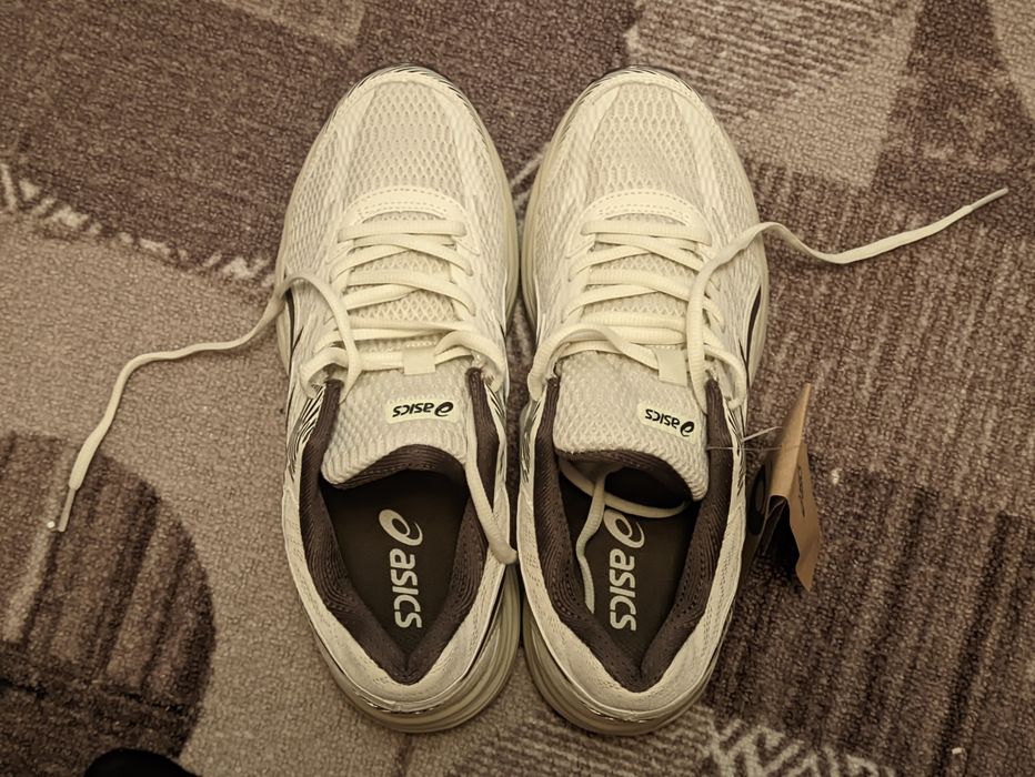 Кроссовки Asics GEL-FLUX 4