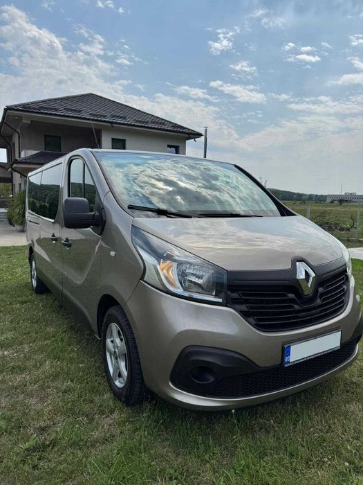 Renault Trafic 8+1 2020