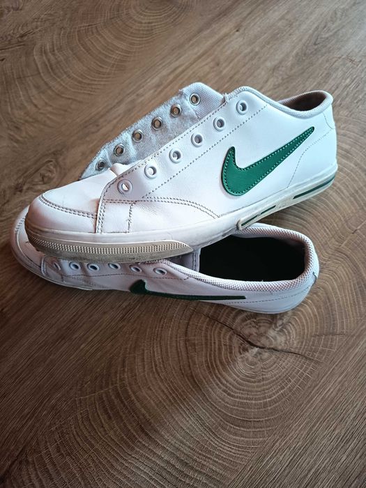 Маратонки Nike 38 номер