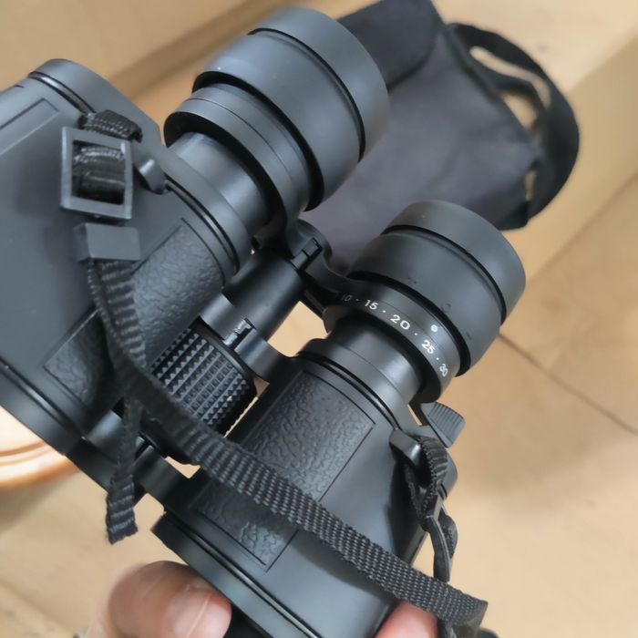 Бинокъл OPTUS 10-30x60 ZOOM 52 м АТ10х