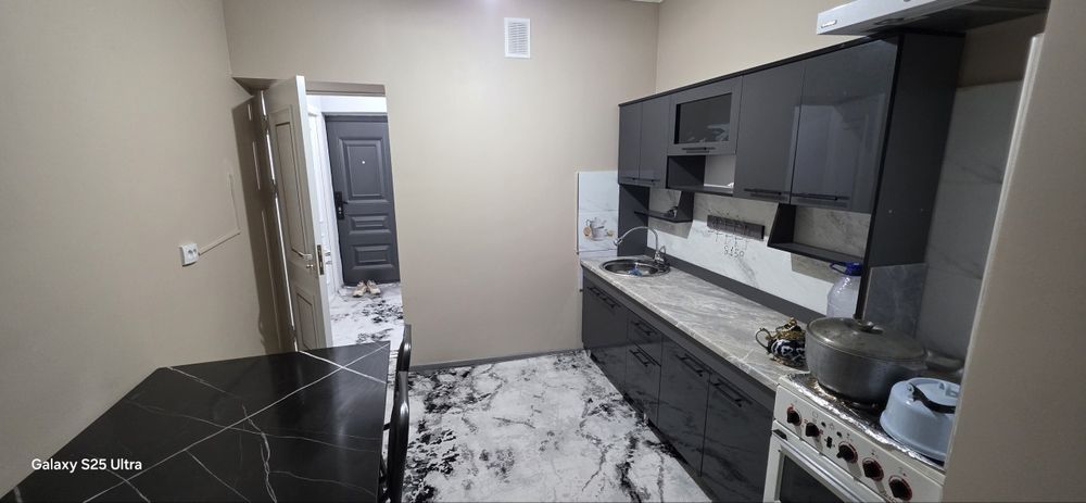 Аренда Алгоритм Қ/Ш 2/9/9 енги евро ремонт ҳамма обстановка бор. Оила