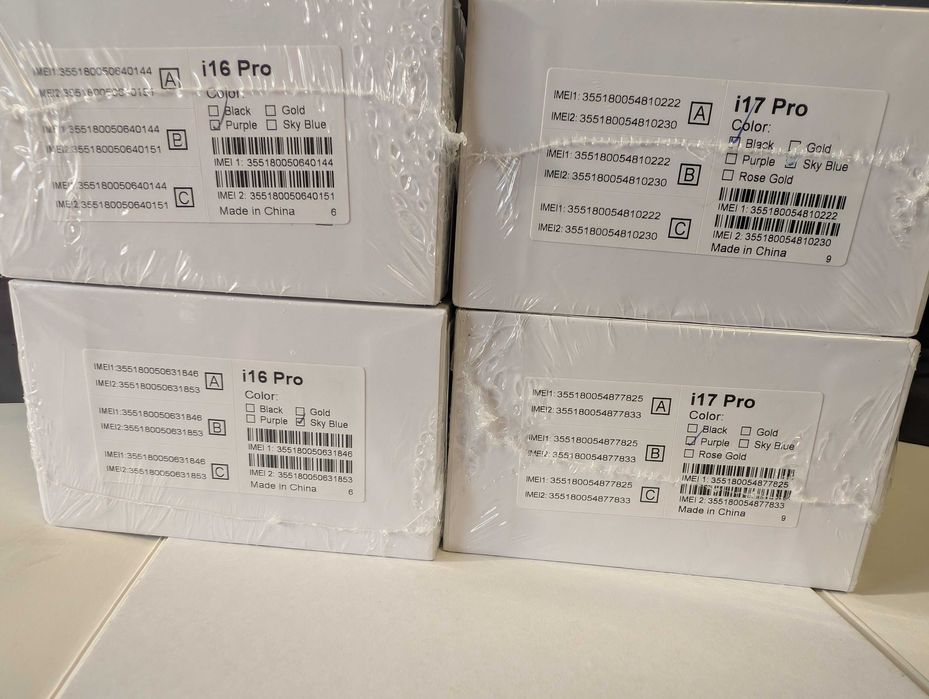 Мини 2G флип телефон с две SIM карти, многоцветен дисплей