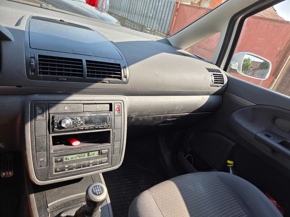 Seat alhambra 2009