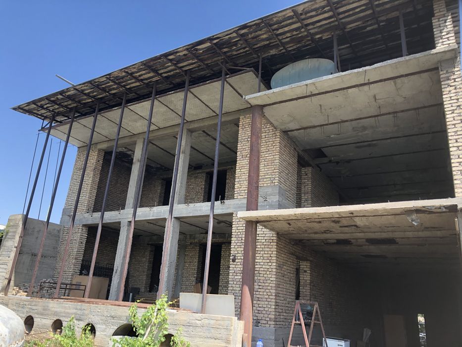 Участок коробка свой есть возможность разделит на два участка