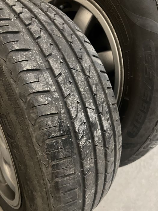 продам комплект диски с резиной