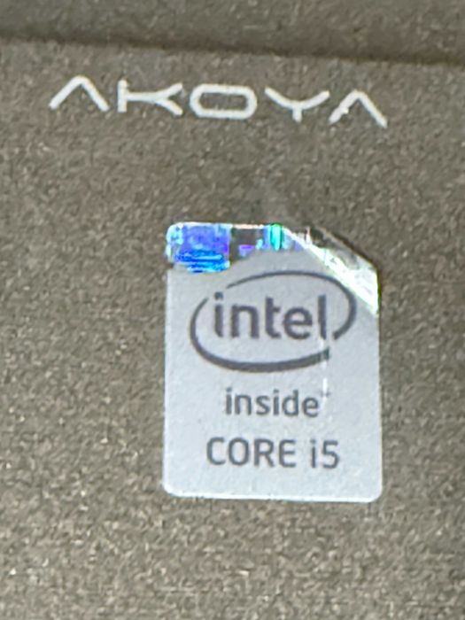 Лаптоп MEDION akoya P7639