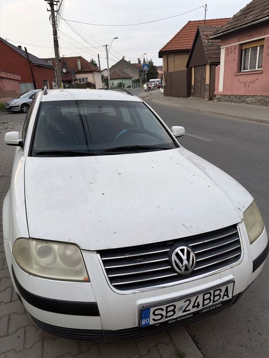 VOLKSWAGEN Passat 2002