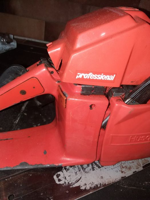 Husvarna 444 SE recent adusă în țară