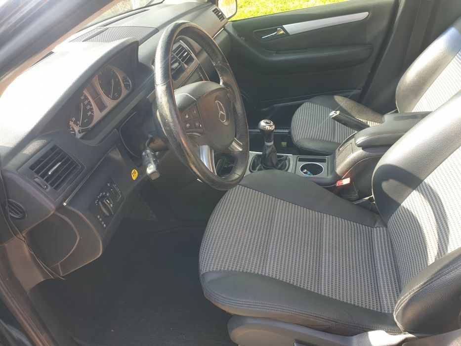 Mercedes Benz B class 1.6 benzină  Variante Golf