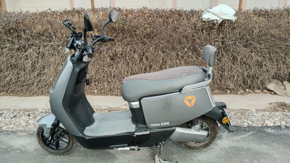 Skuter sotiladi YADEA.E8S