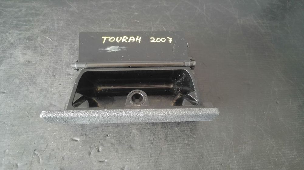 Scrumiera vw touran 1t