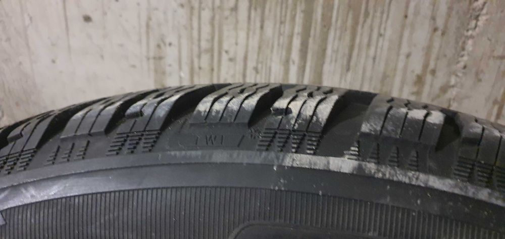 Cauciucuri de iarna pentru SUV