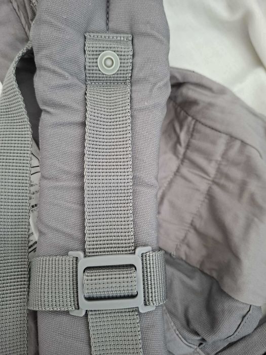 Ергономична раница за бебе Ergobaby Adapt Pearl Grey от 3,2 до 20 кг