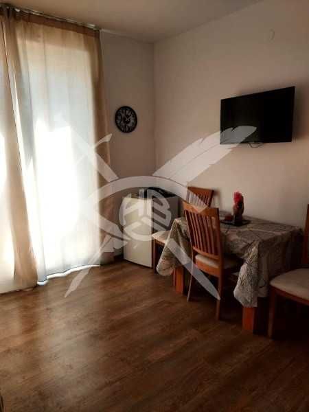 Тристаен апартамент в к.к Слънчев Бряг