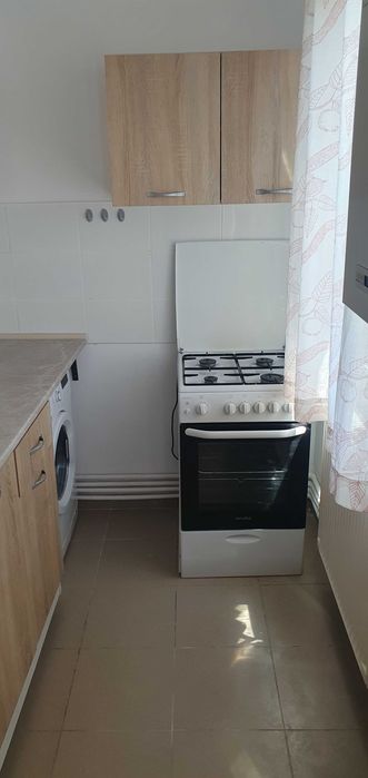 Inchiriez apartament 2 camere