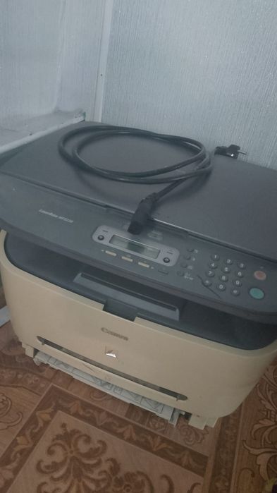 Продам принтер 3  в 1