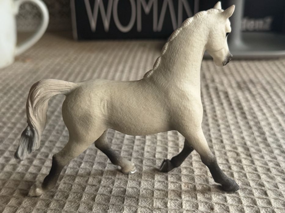 Schleich Арабска кобила-стара серия/колекционерски модел.