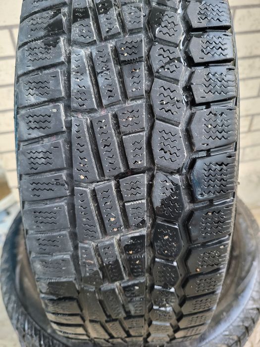 Шина зимний комплект