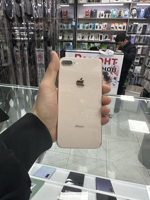 Iphone 8 plus 64 gb srochny