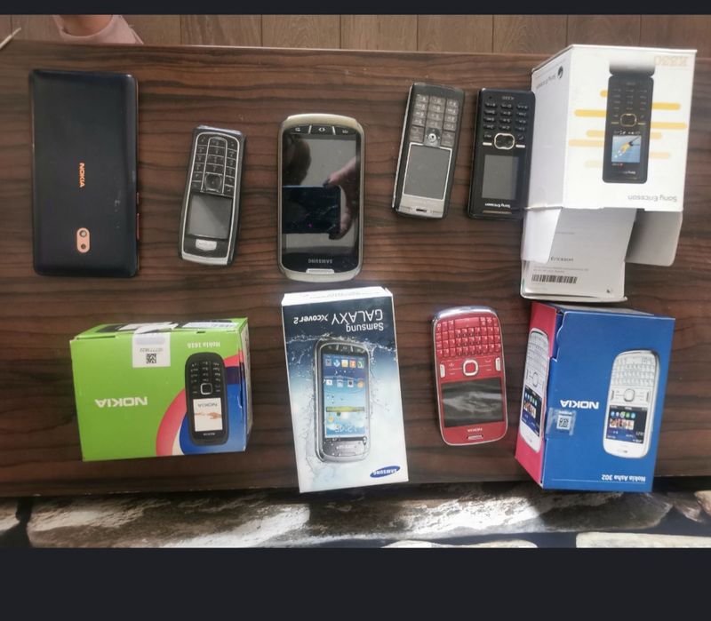 Ретро телефони работещи