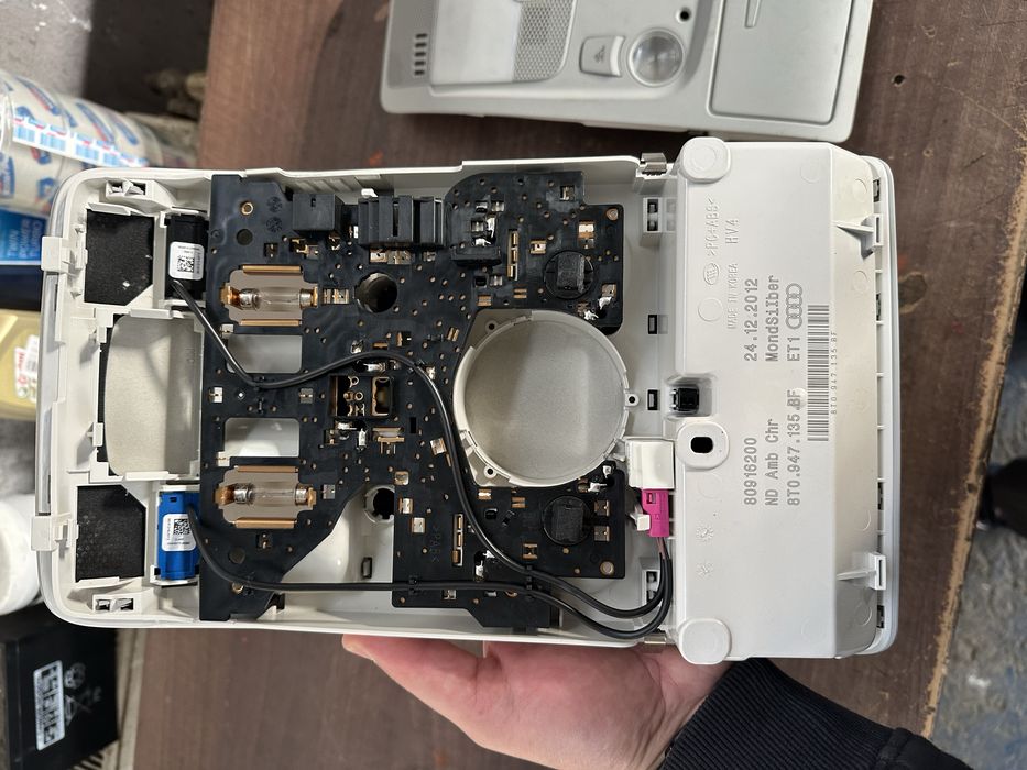 Plafoniera audi a4 b8 audi a5 a6 c7 q5 a7