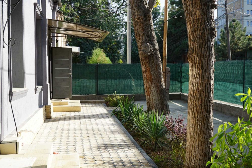 Сдаю свой офис с всеми удобствами в центре Ташкент