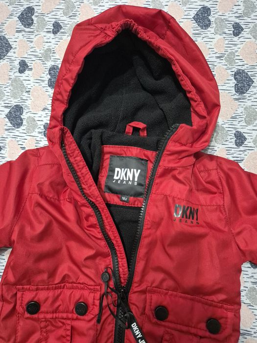 Vând geaca de primăvară unisex