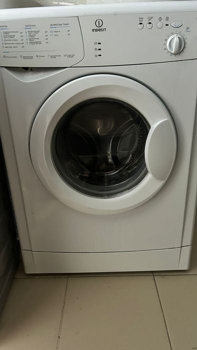 Продам стиральную машину