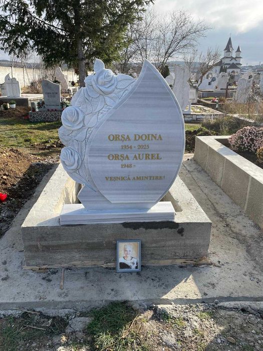 Atelier de prelucrare marmura si granit debitam la comanda